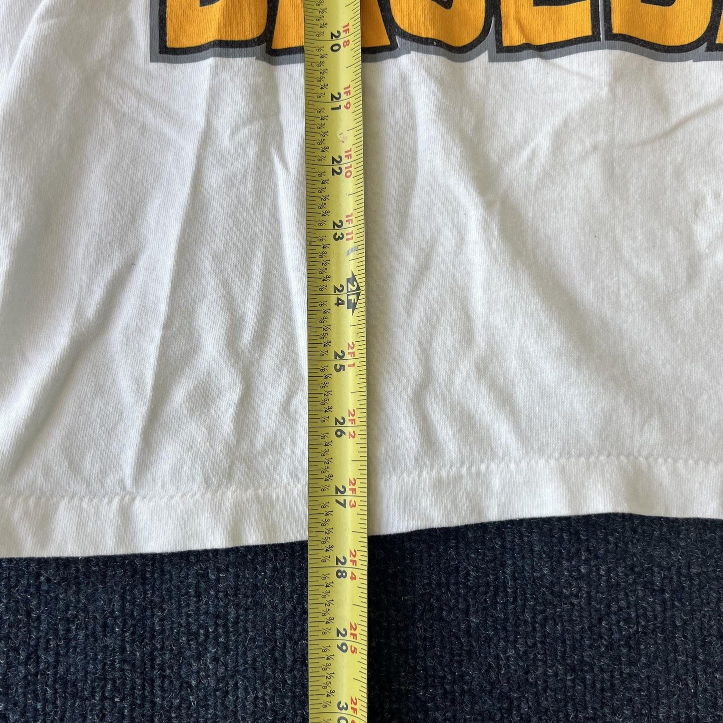 Vintage 90s Pittsburgh Pirates Tee