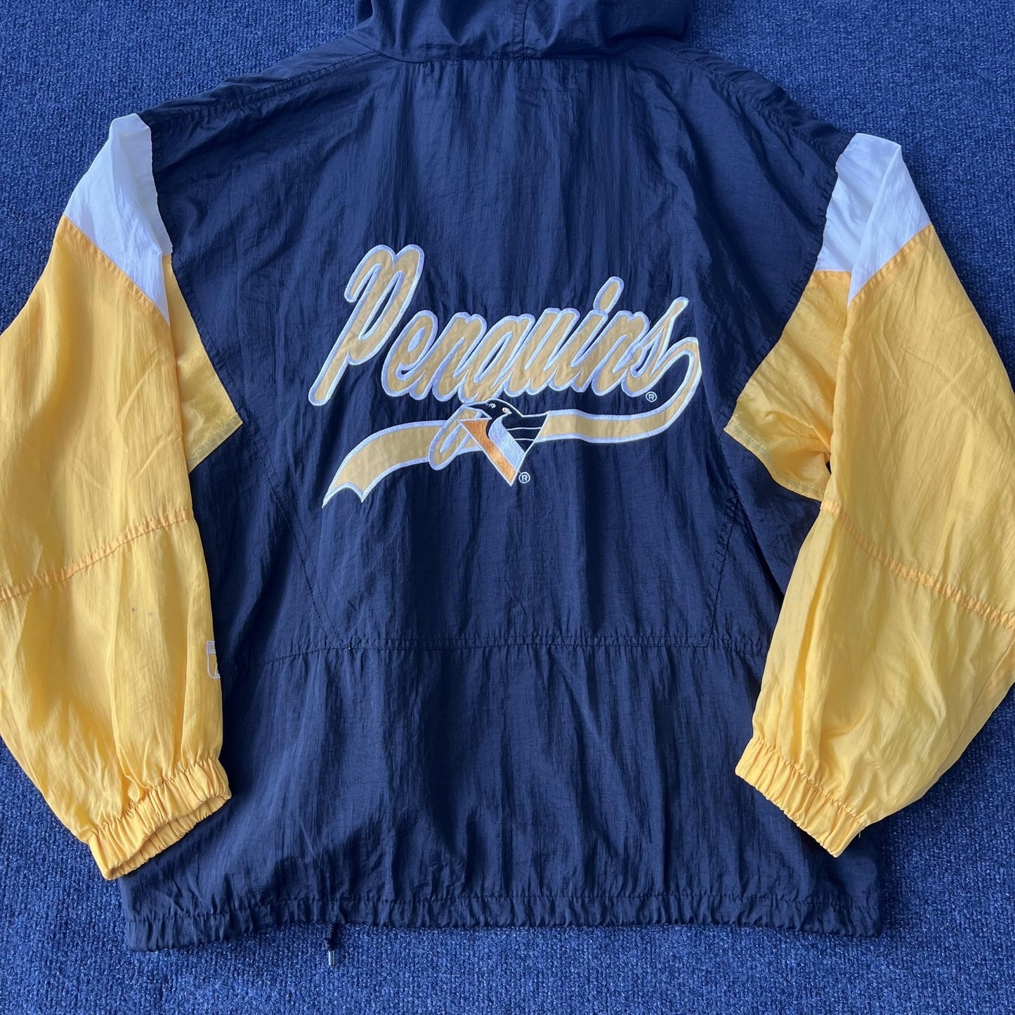 Vintage 90s Pittsburgh Penguins Logo 7 Jacket
