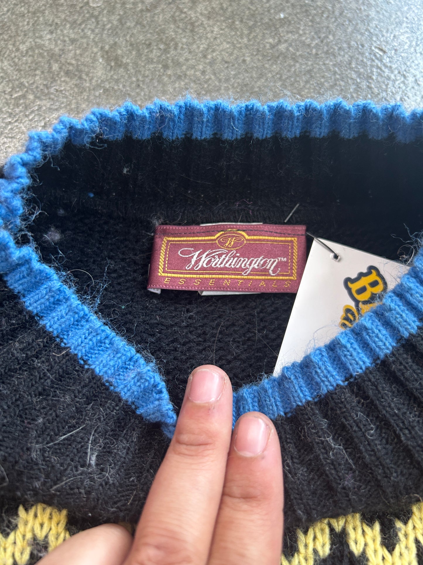Vintage Worthington Acrylic Sweater