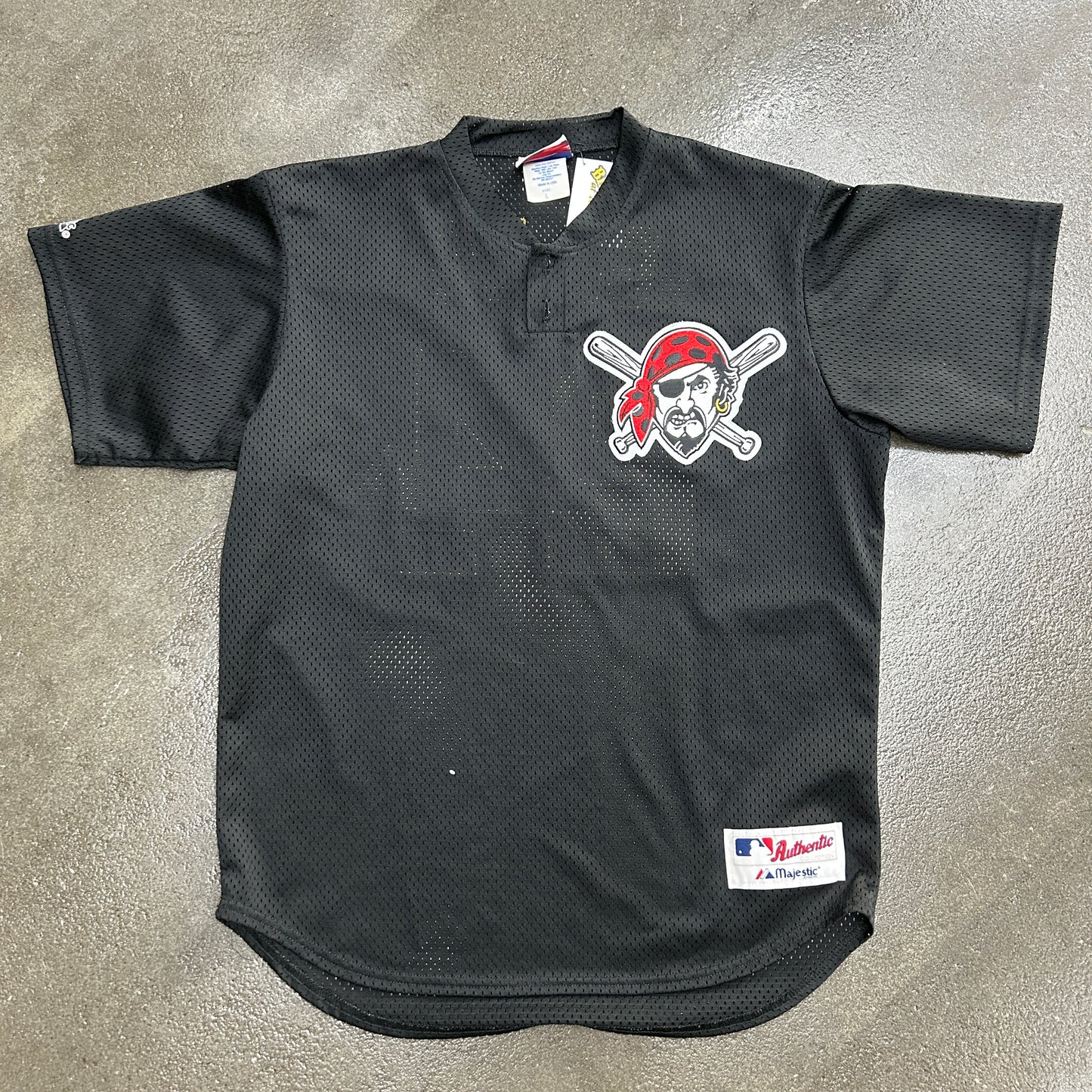 Vintage Pittsburgh Pirates Baseball Tee