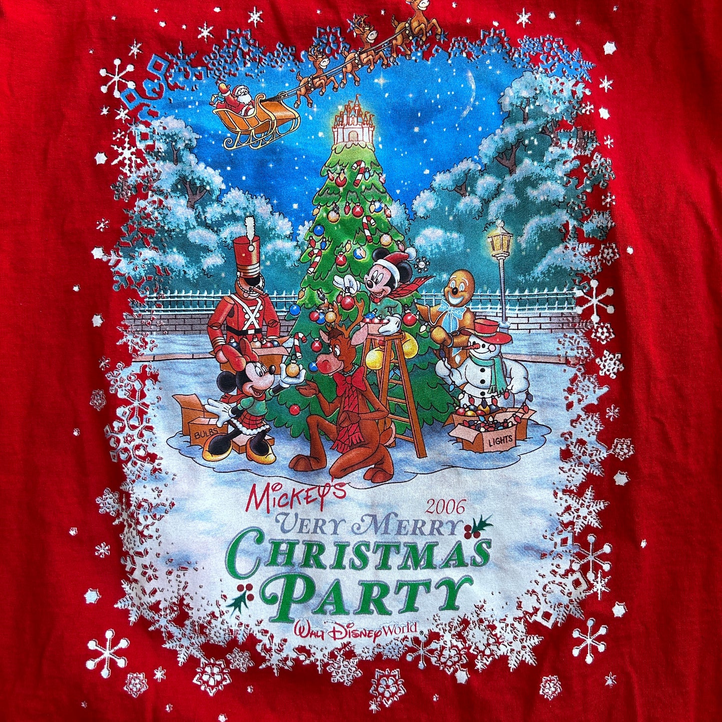 Vintage Y2K Disney Christmas Party Mickey Mouse Tee