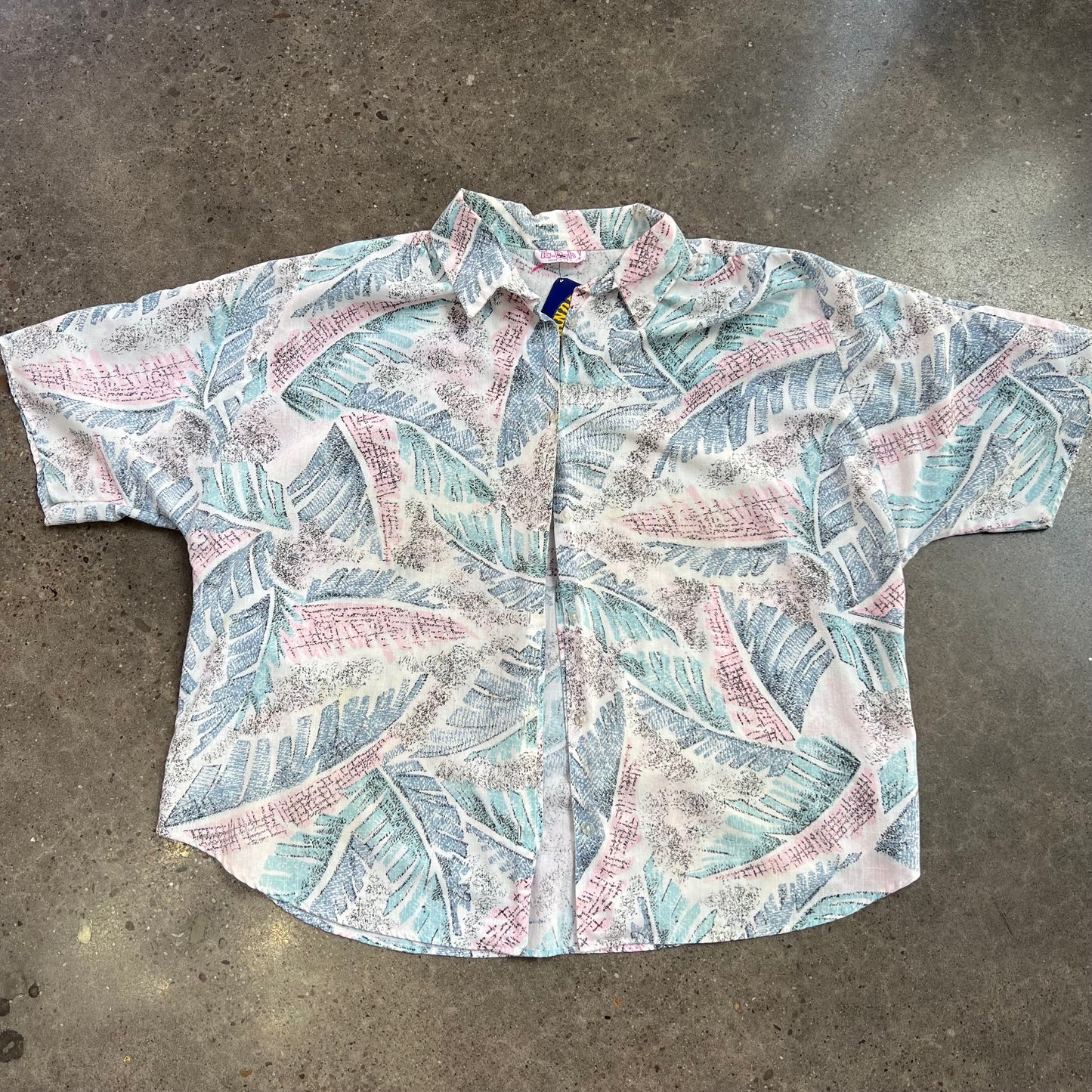 Vintage Ta-Dah! Button Up