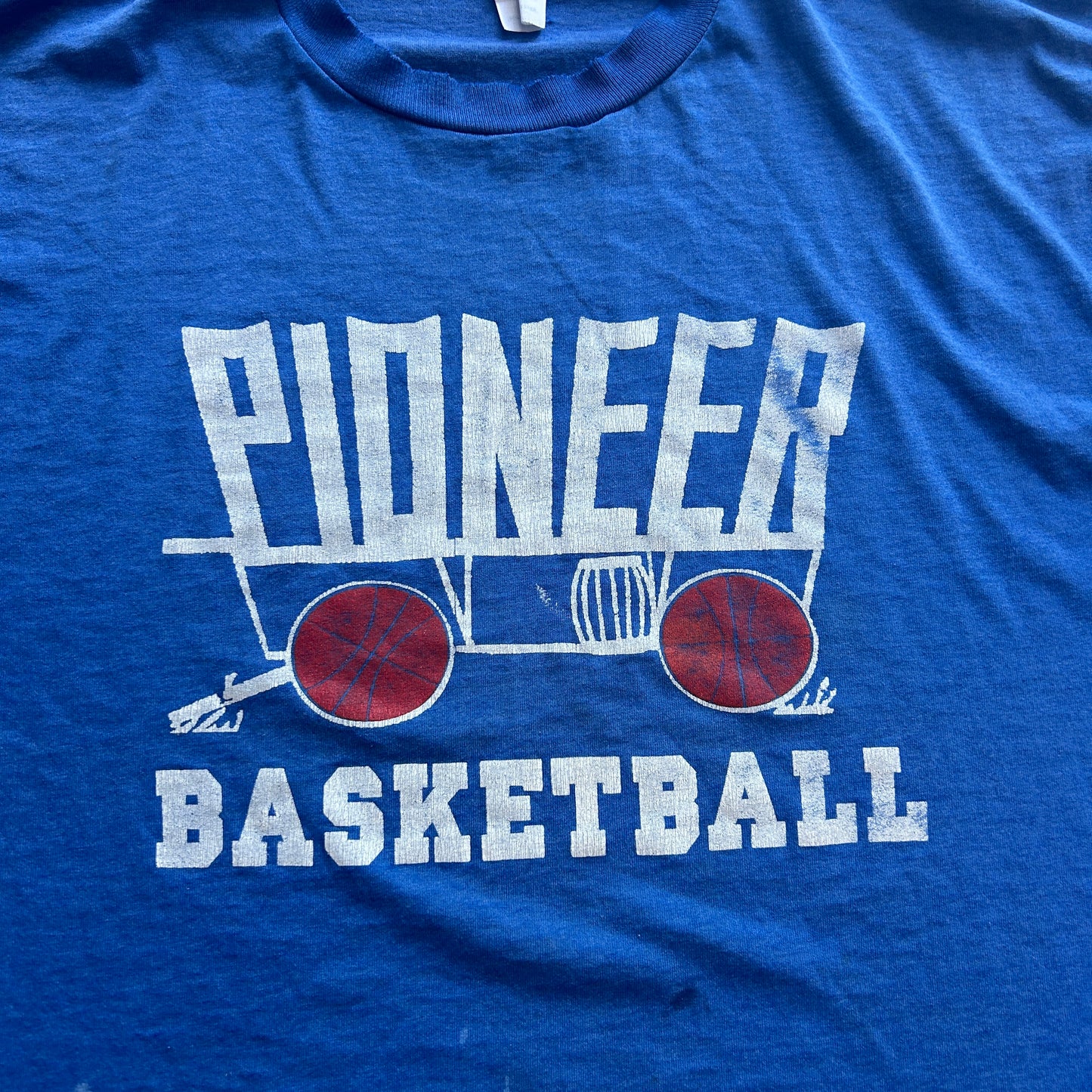 Vintage 90s Pioneer Basketball Tshirt