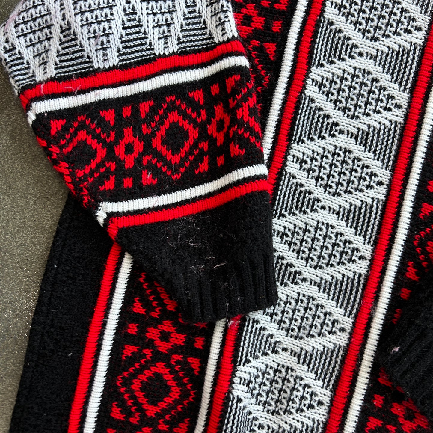 Vintage Domani Patterned Sweater