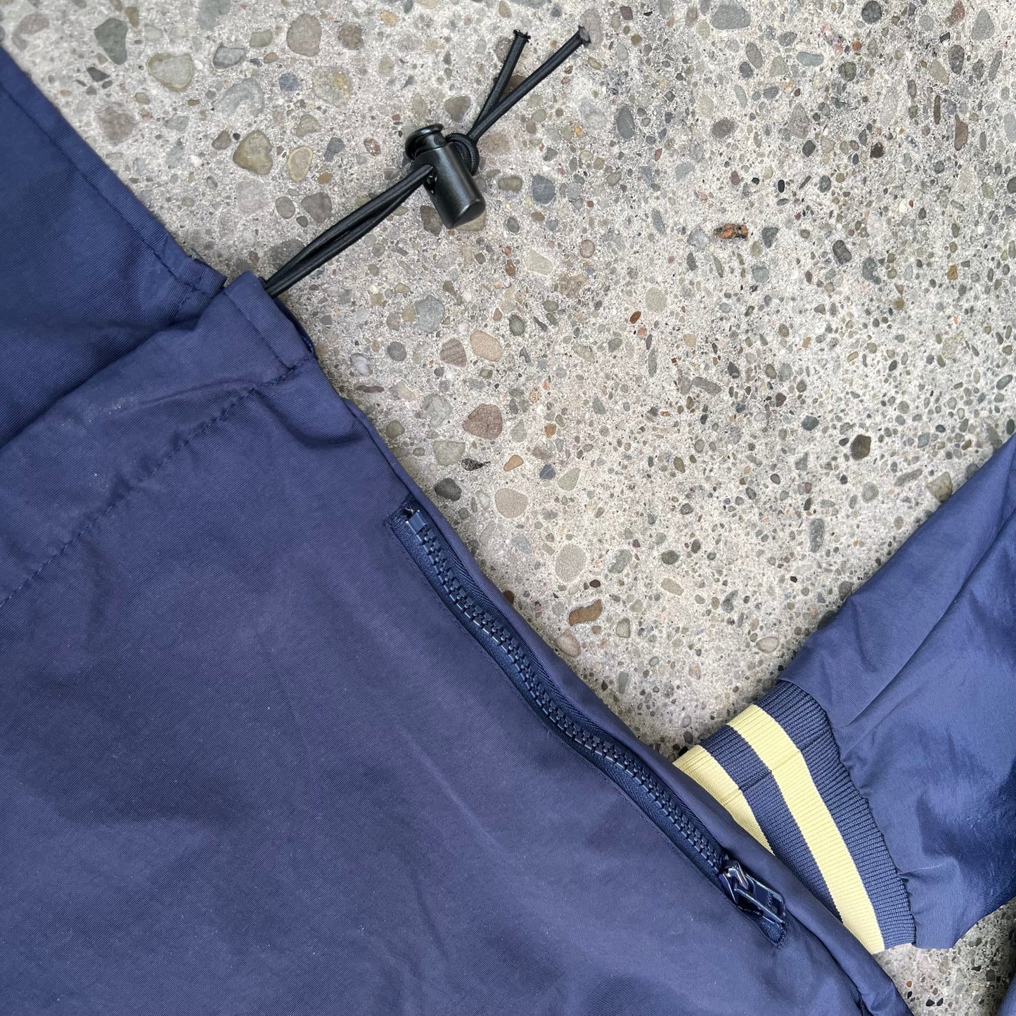 Vintage Game Sportswear Windbreaker