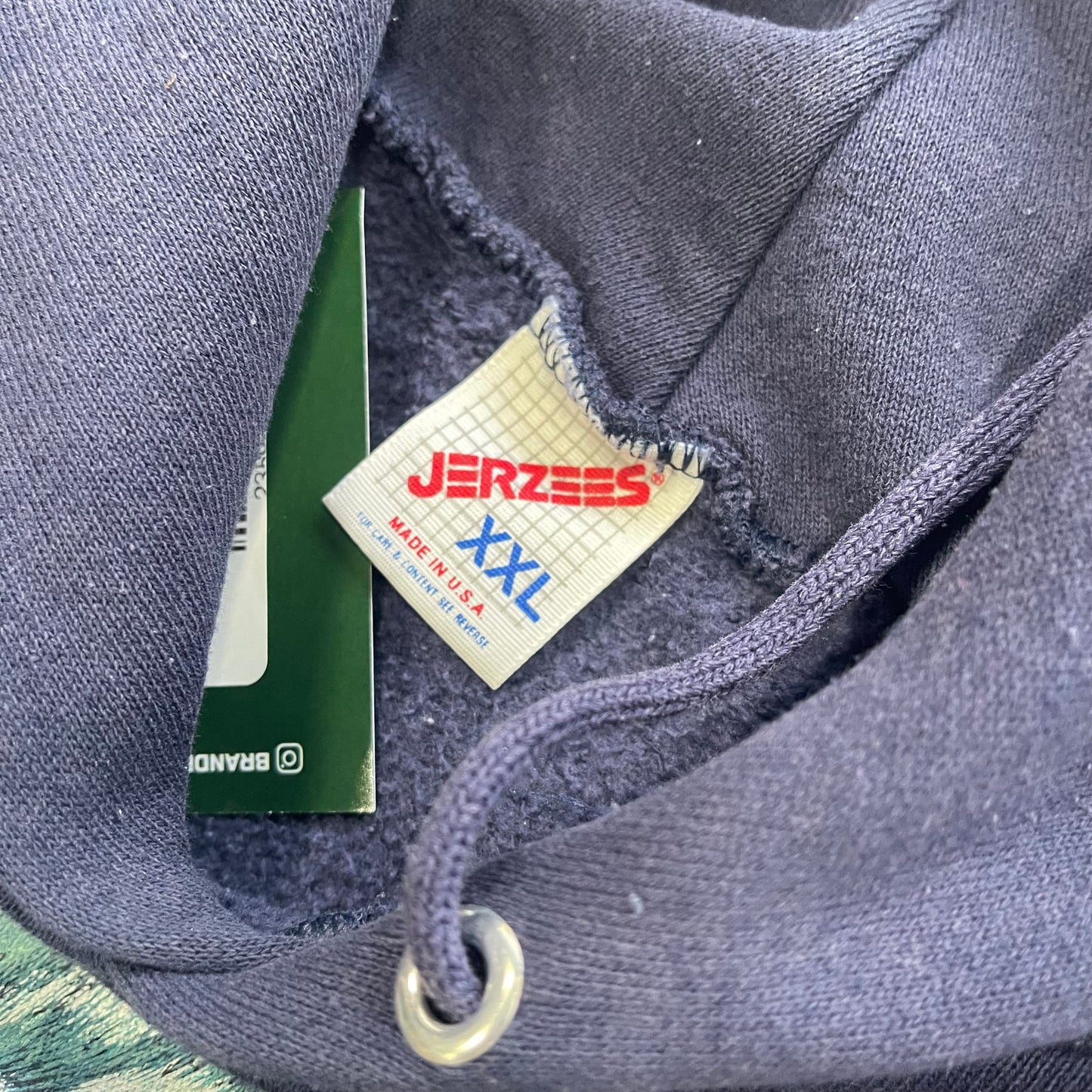 Vintage Wolf Graphic Hoodie