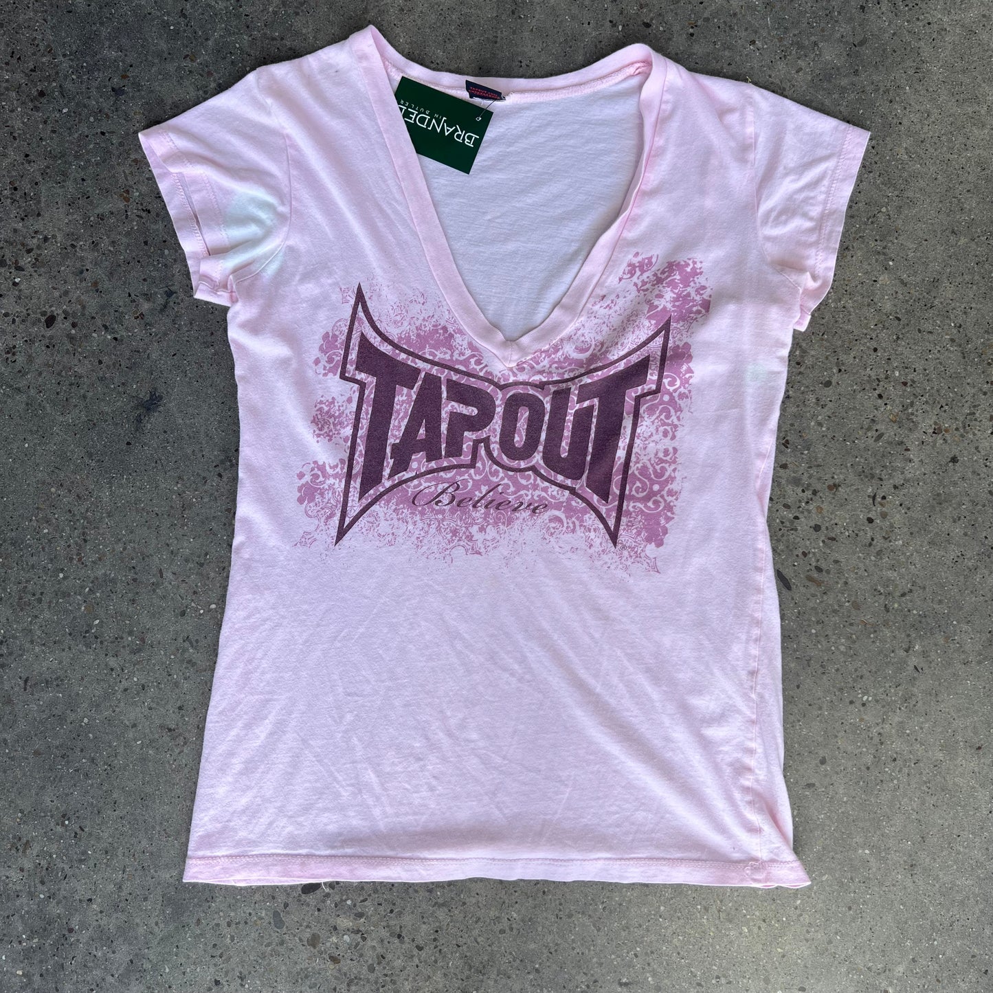 Vintage Y2K TapOut Believe VNeck