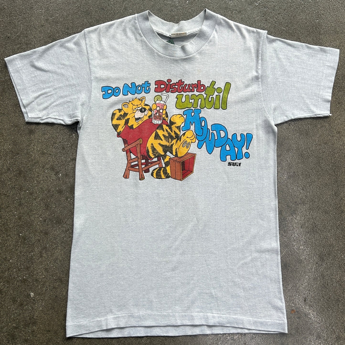 Vintage Do Not Disturb Sun Tee