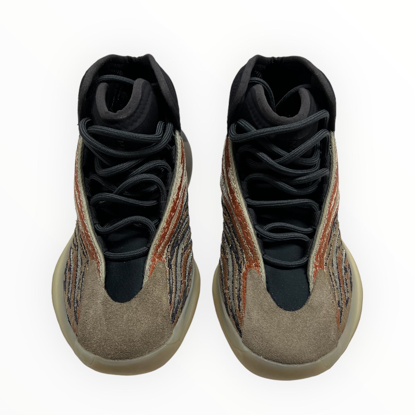 Yeezy QNTM "Flash Orange"