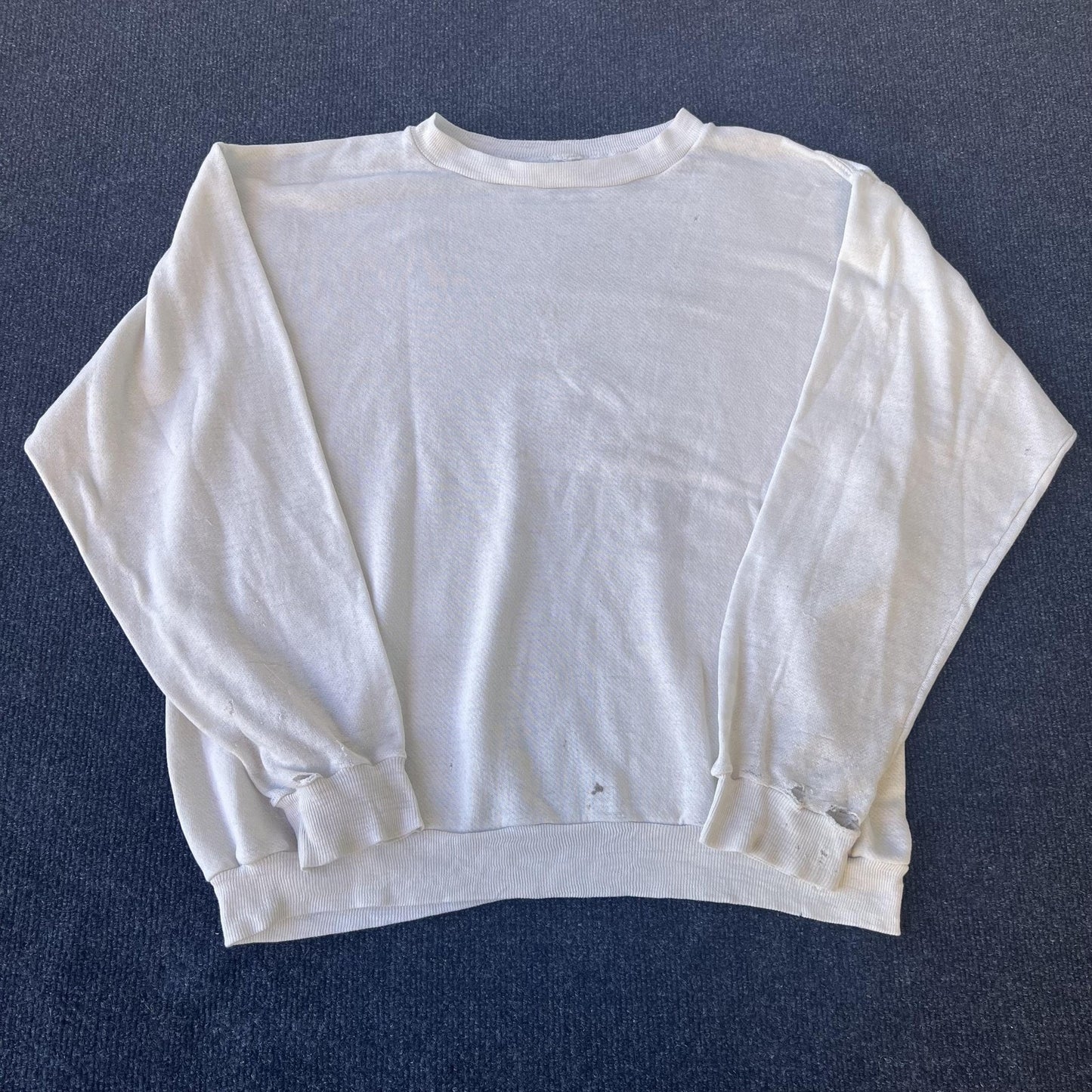 Vintage 80s Farm Tavern Rooster Crewneck