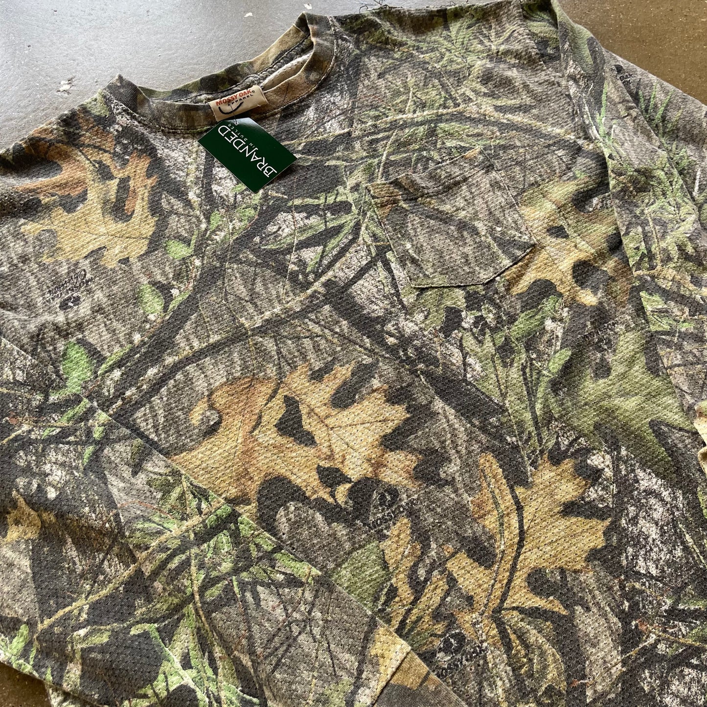 Vintage Mossy Oak Camo Long Sleeve