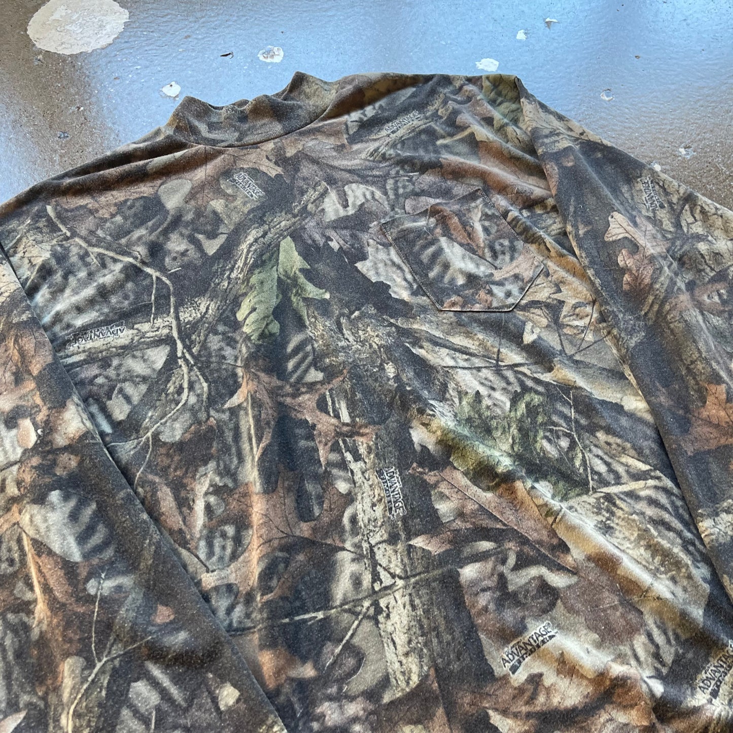 Vintage Morgan Outdoors Camo Long Sleeve