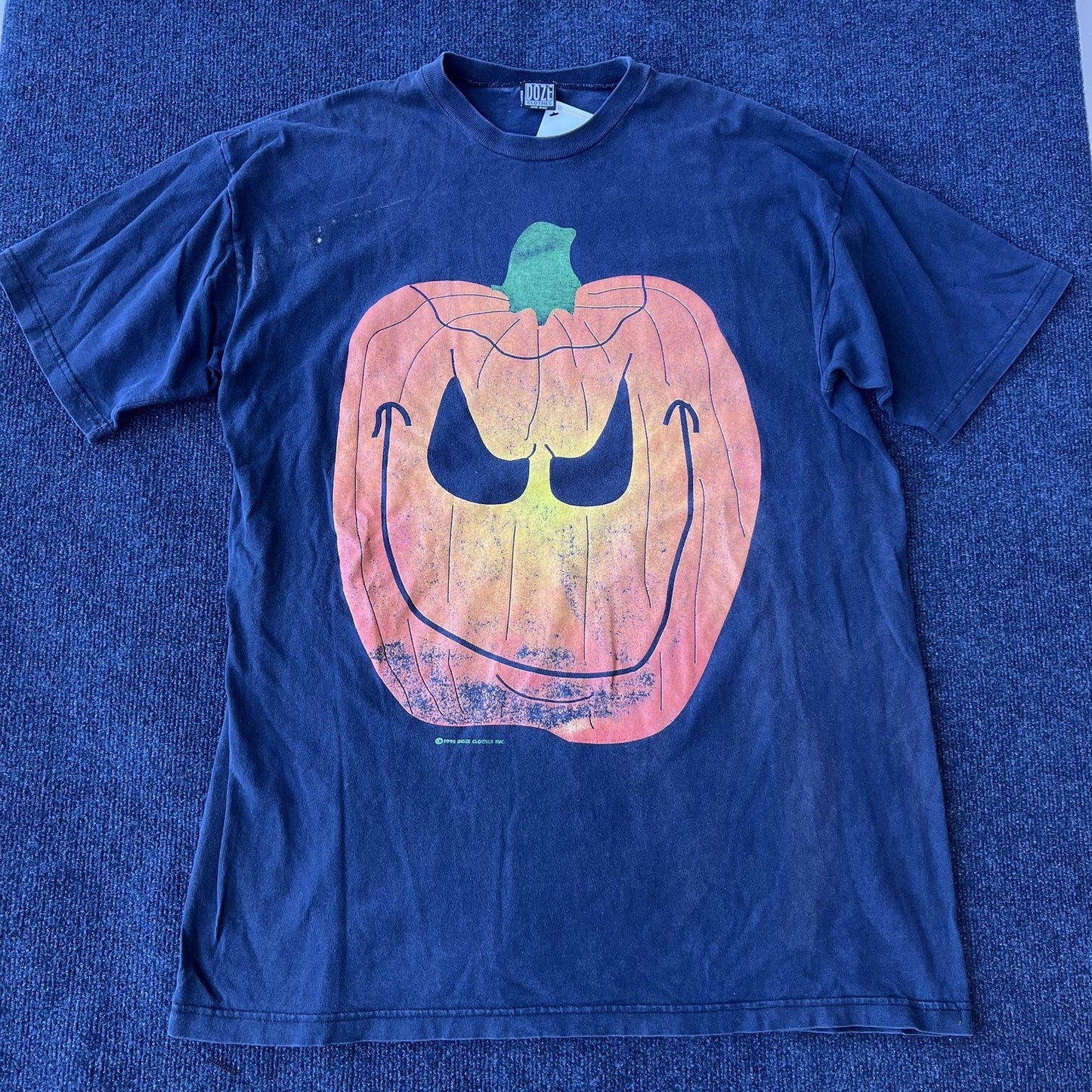 Vintage 90s Pumpkin Halloween Tee