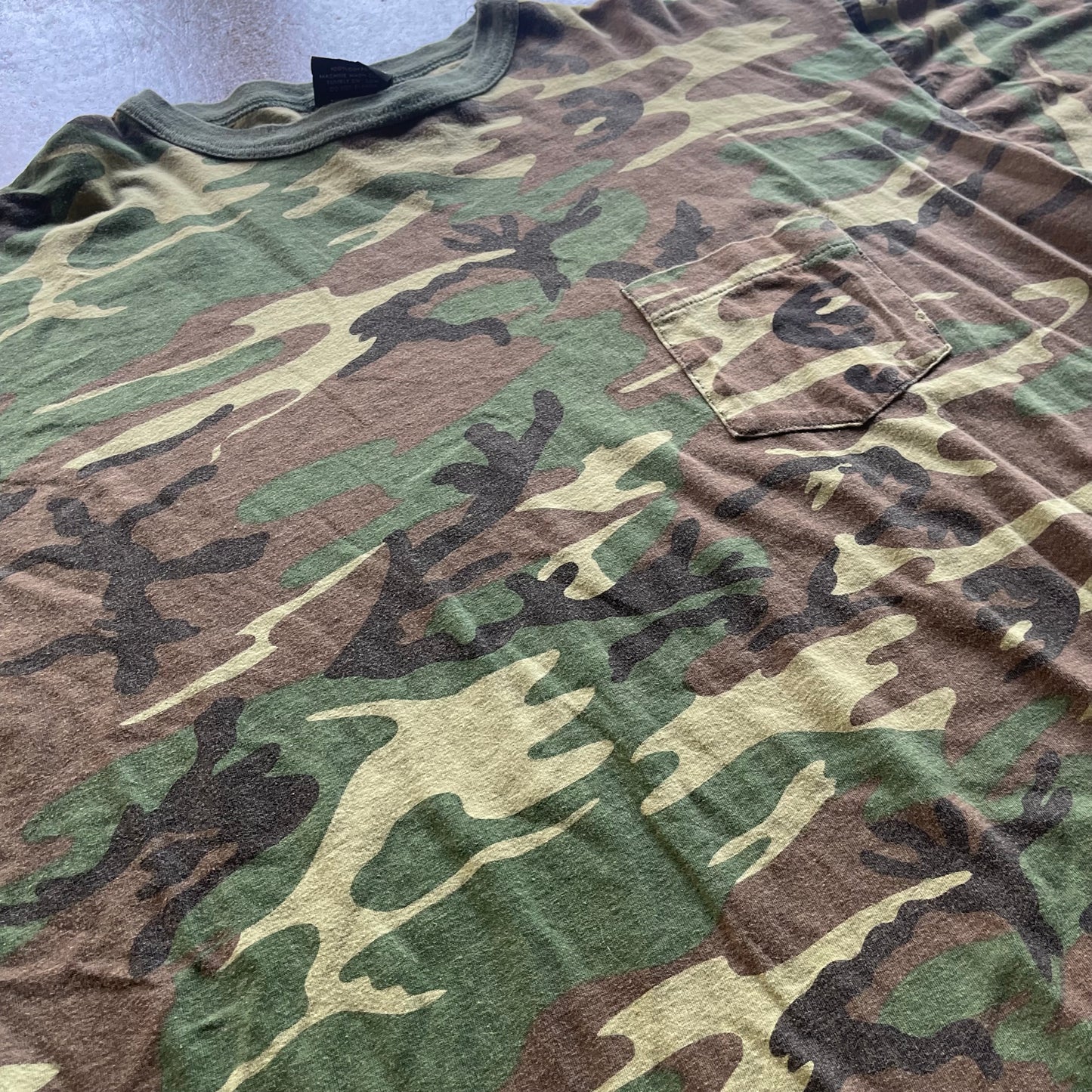 Vintage Roth Co Camo Tee