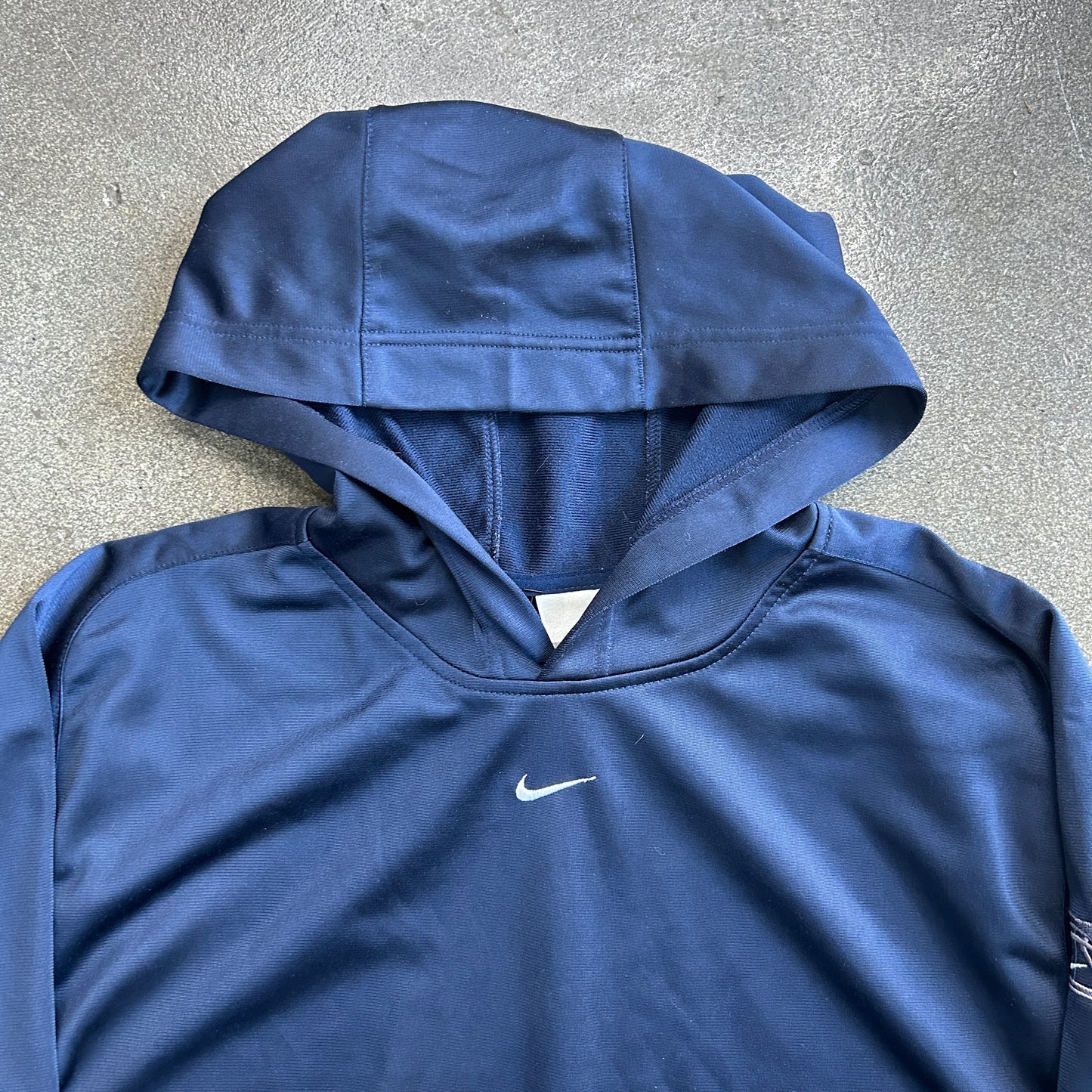 Vintage Nike Center Swoosh Lightweight Hoodie