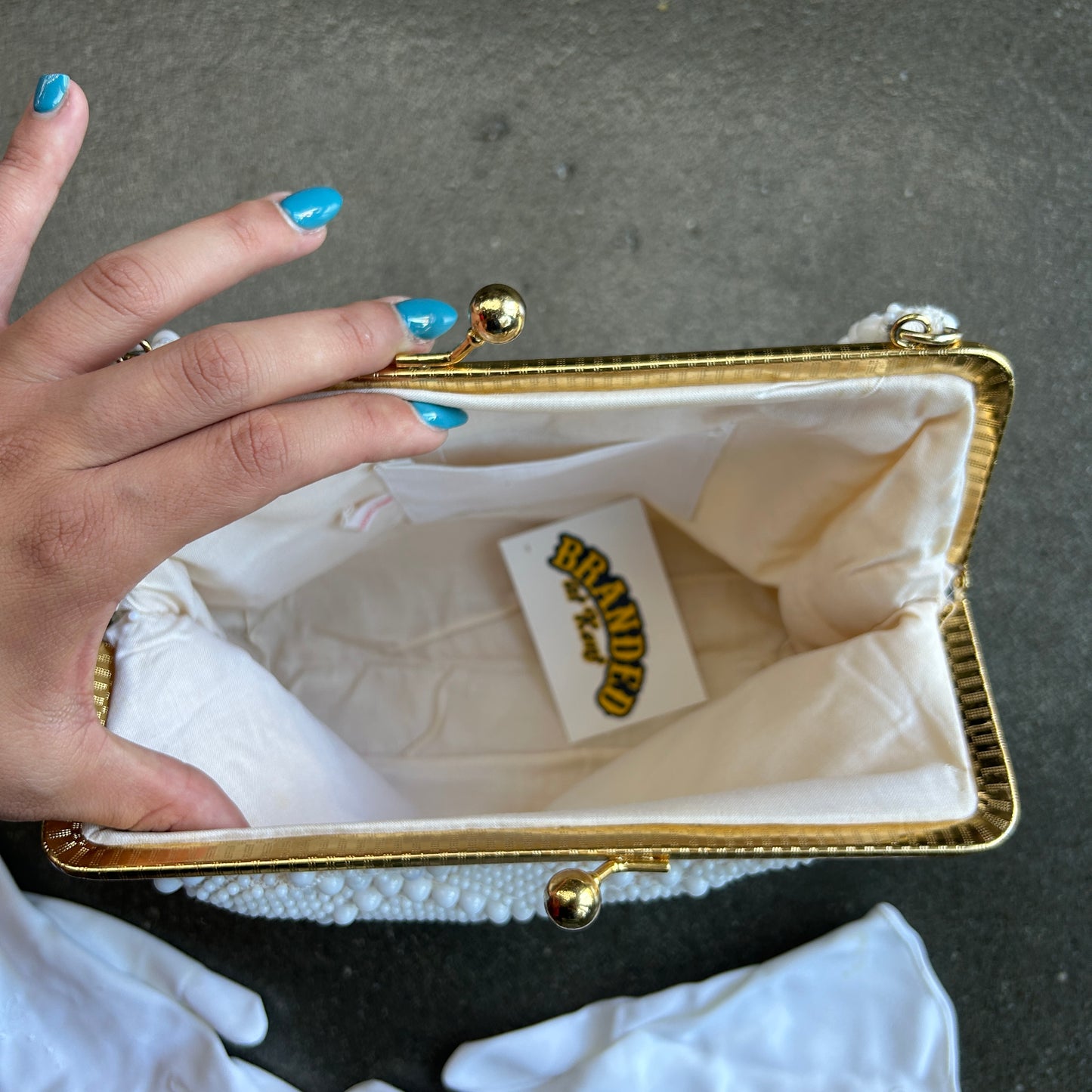 Vintage White Beaded Purse With Gloves