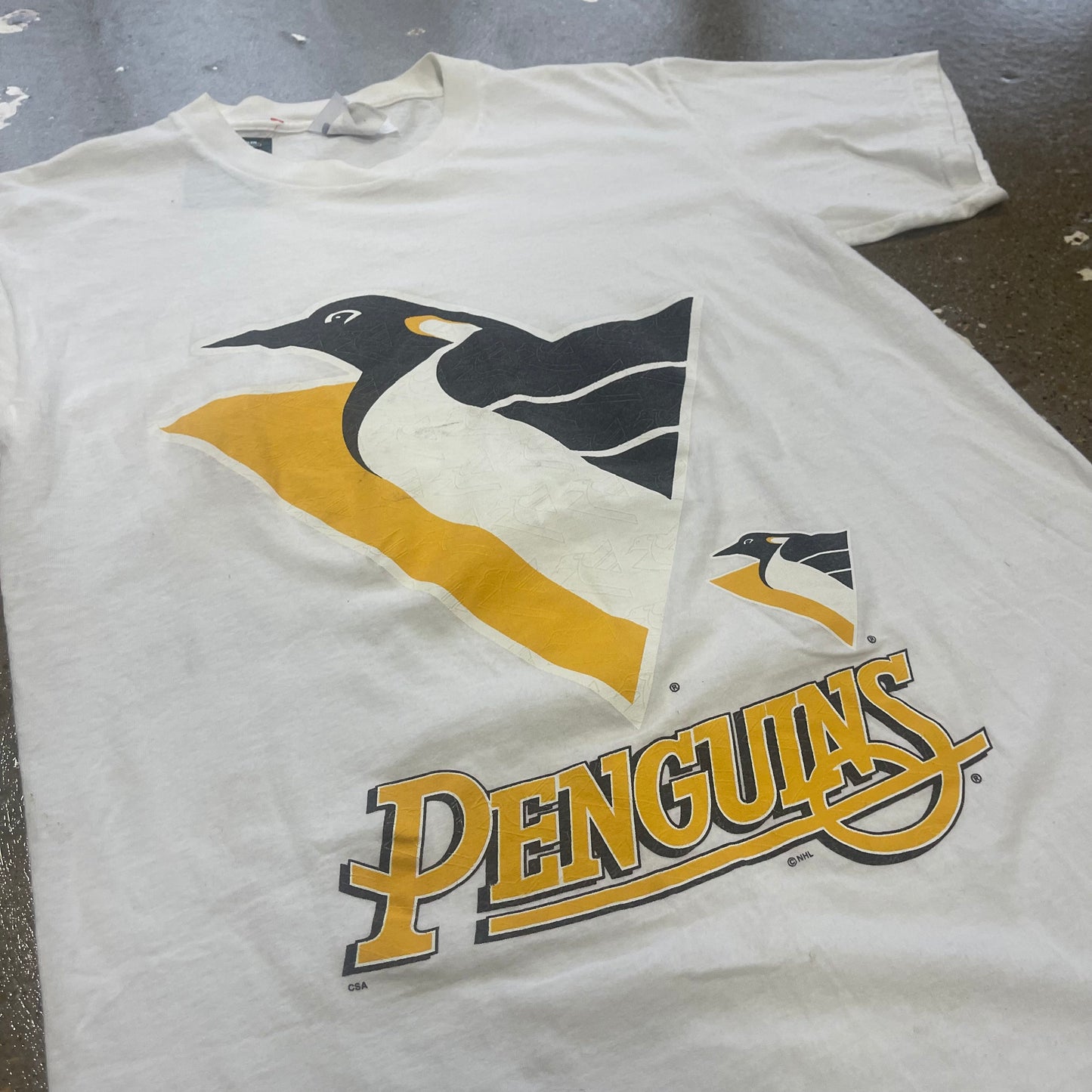 Vintage Pittsburgh Penguins Tee