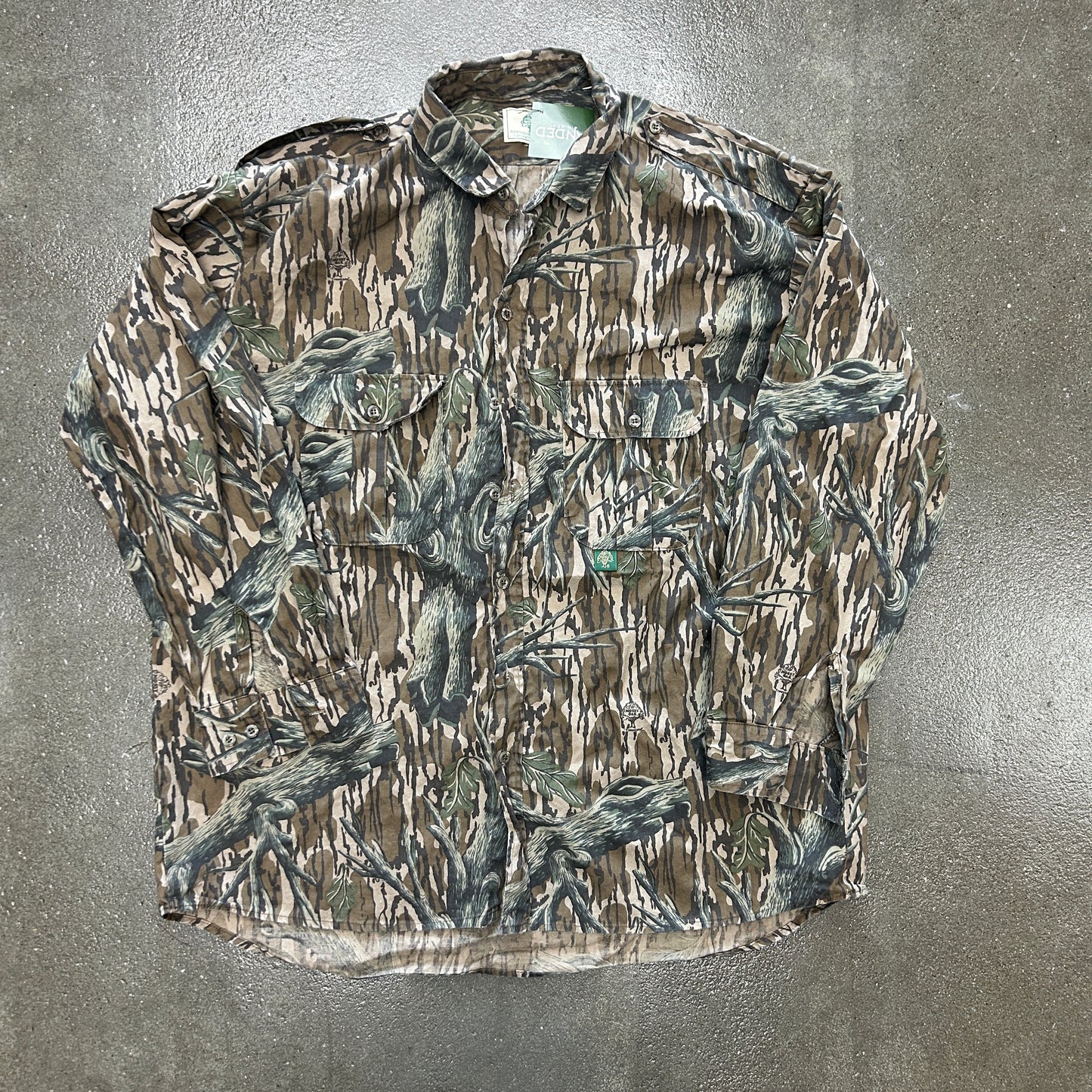 Vintage Mossy Oak Camo Flannel