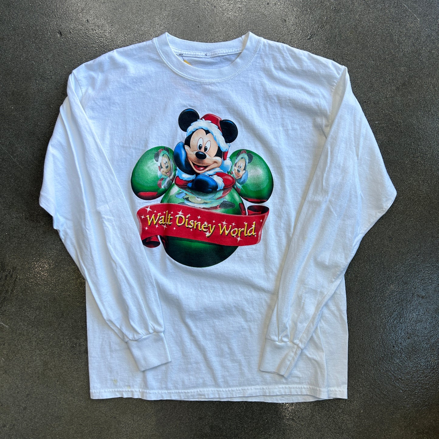 Vintage Walt Disney World Holiday Mickey Mouse Long Sleeve