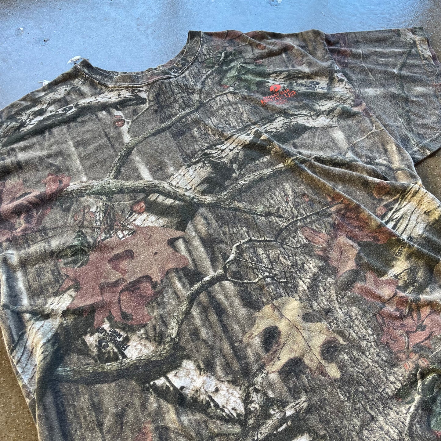 Vintage Mossy Oak Camo Tee