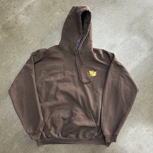 Vintage Warden Pond Embroidered Crewneck