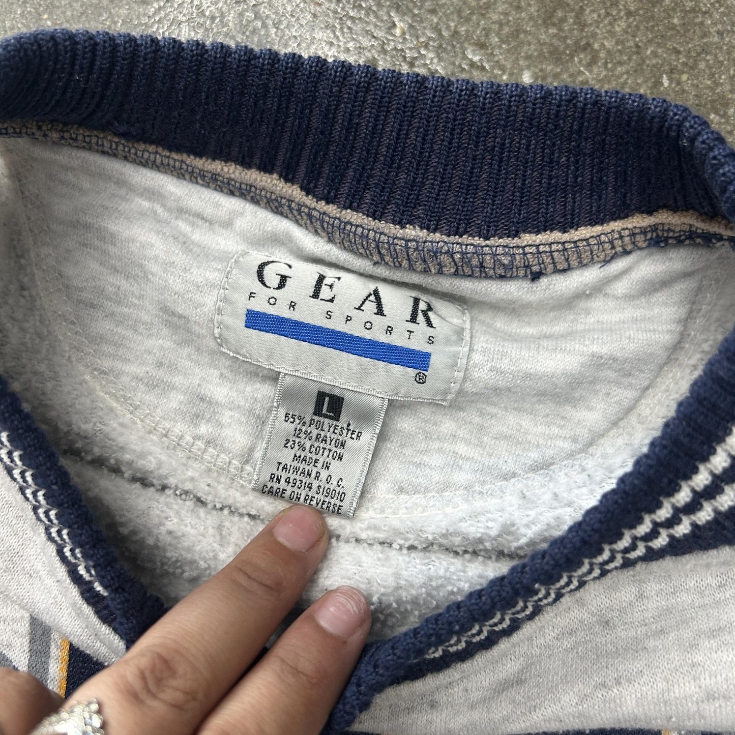 Vintage University Of Pitt Panthers Sweatshirt