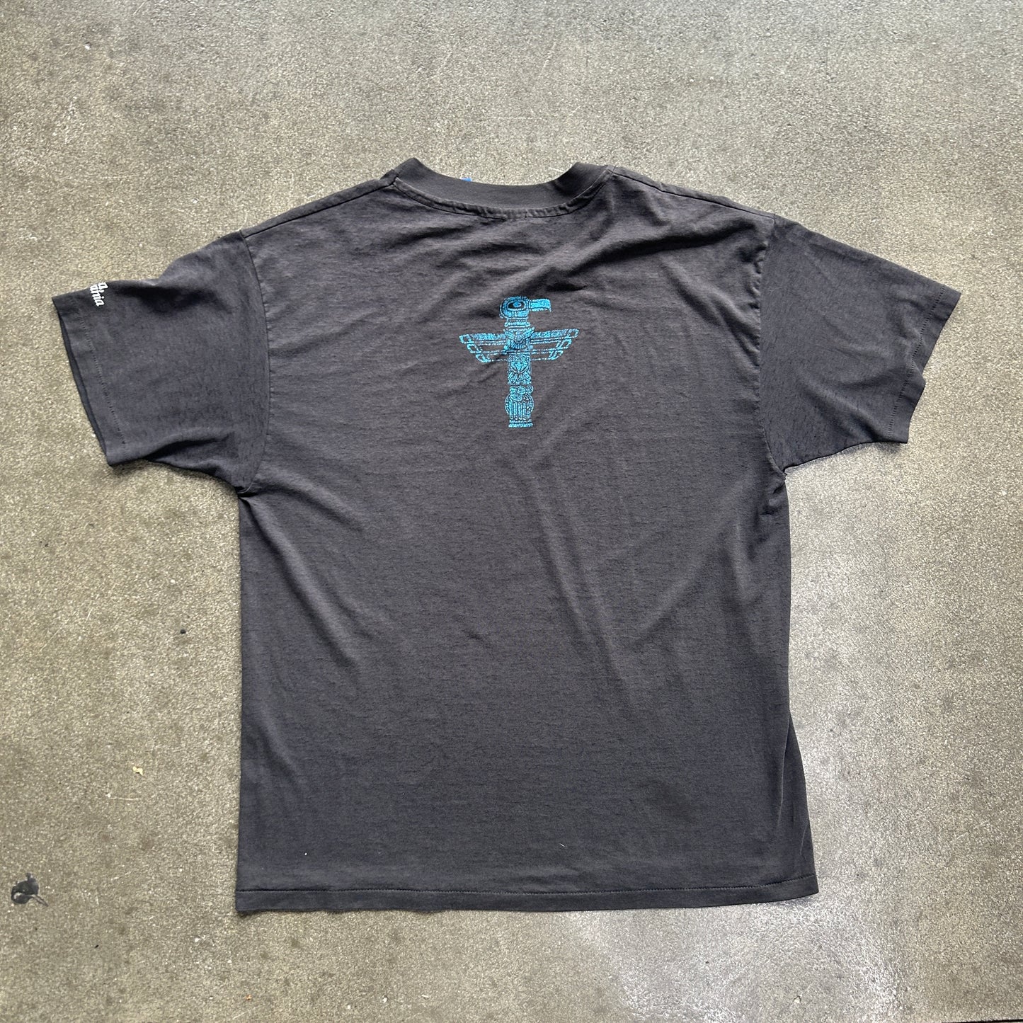 Vintage 90s Native Tribal Eagle Graphic Tee