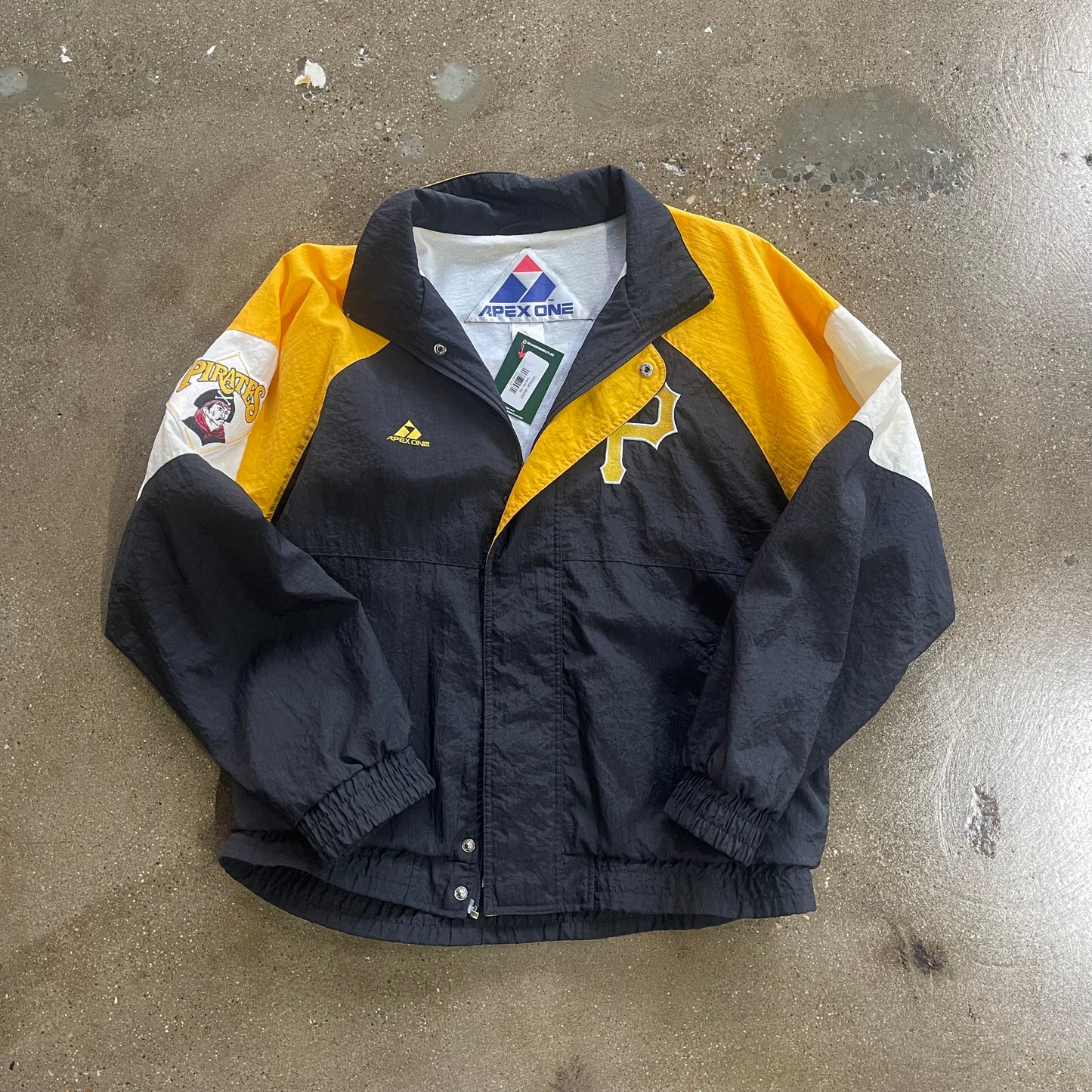 Vintage Apex One Pirates Jacket