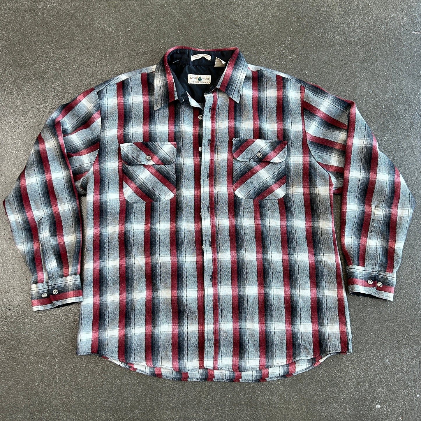 Vintage North Territory Flannel Button Up