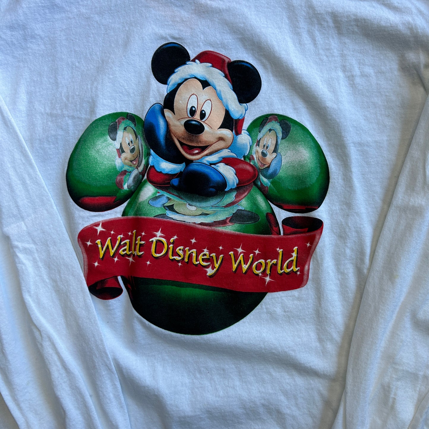 Vintage Walt Disney World Holiday Mickey Mouse Long Sleeve