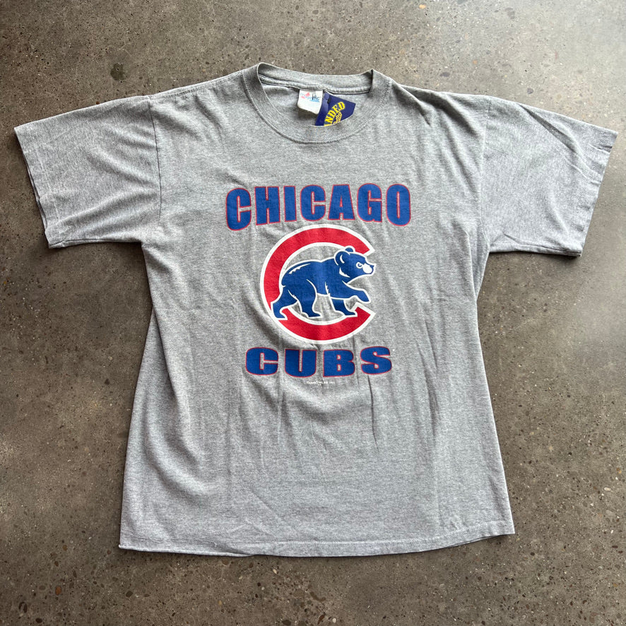 Vintage '02 Chicago Cubs Tee