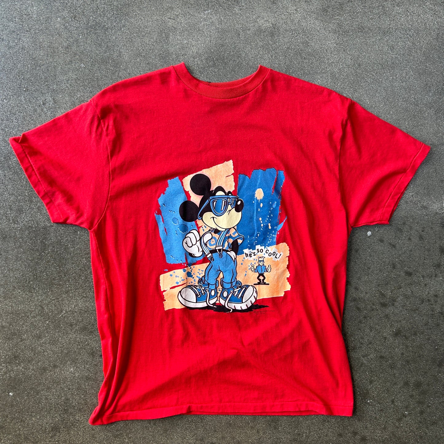 Vintage 2000s Mickey Mouse Tee