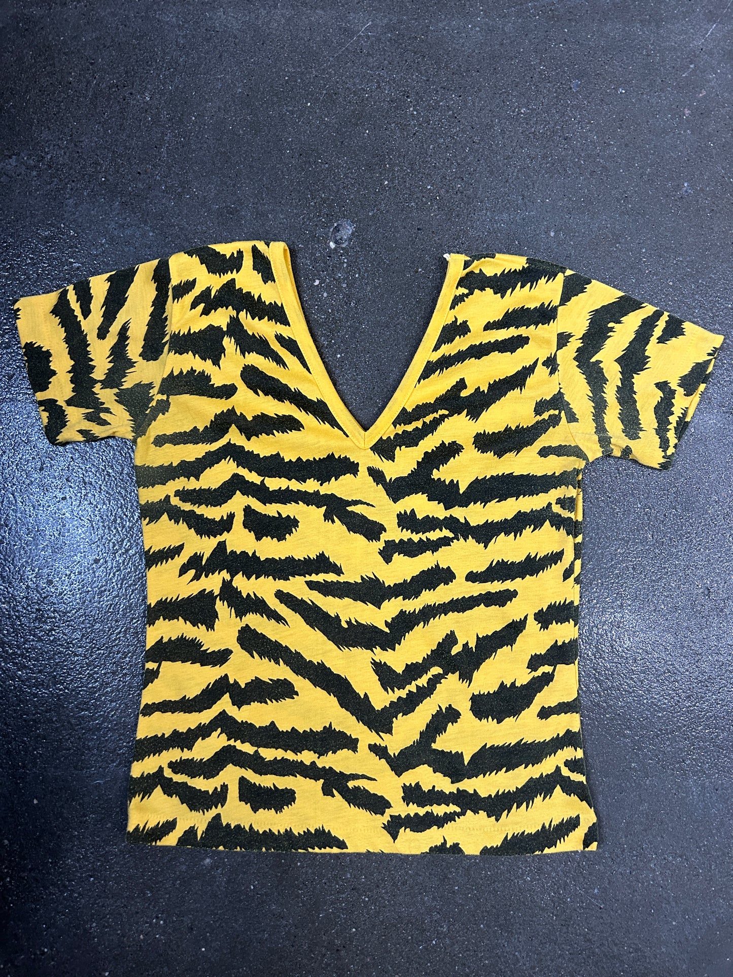 Vintage Tiger V Neck