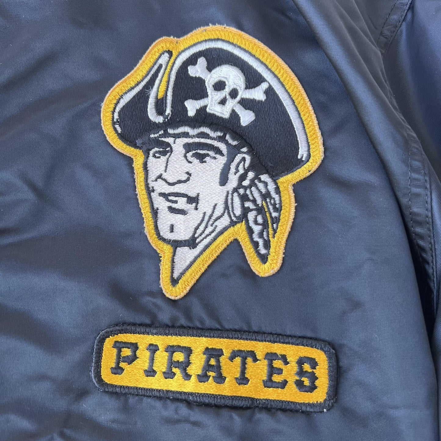 Vintage 90s Pittsburgh Pirates Starter Jacket