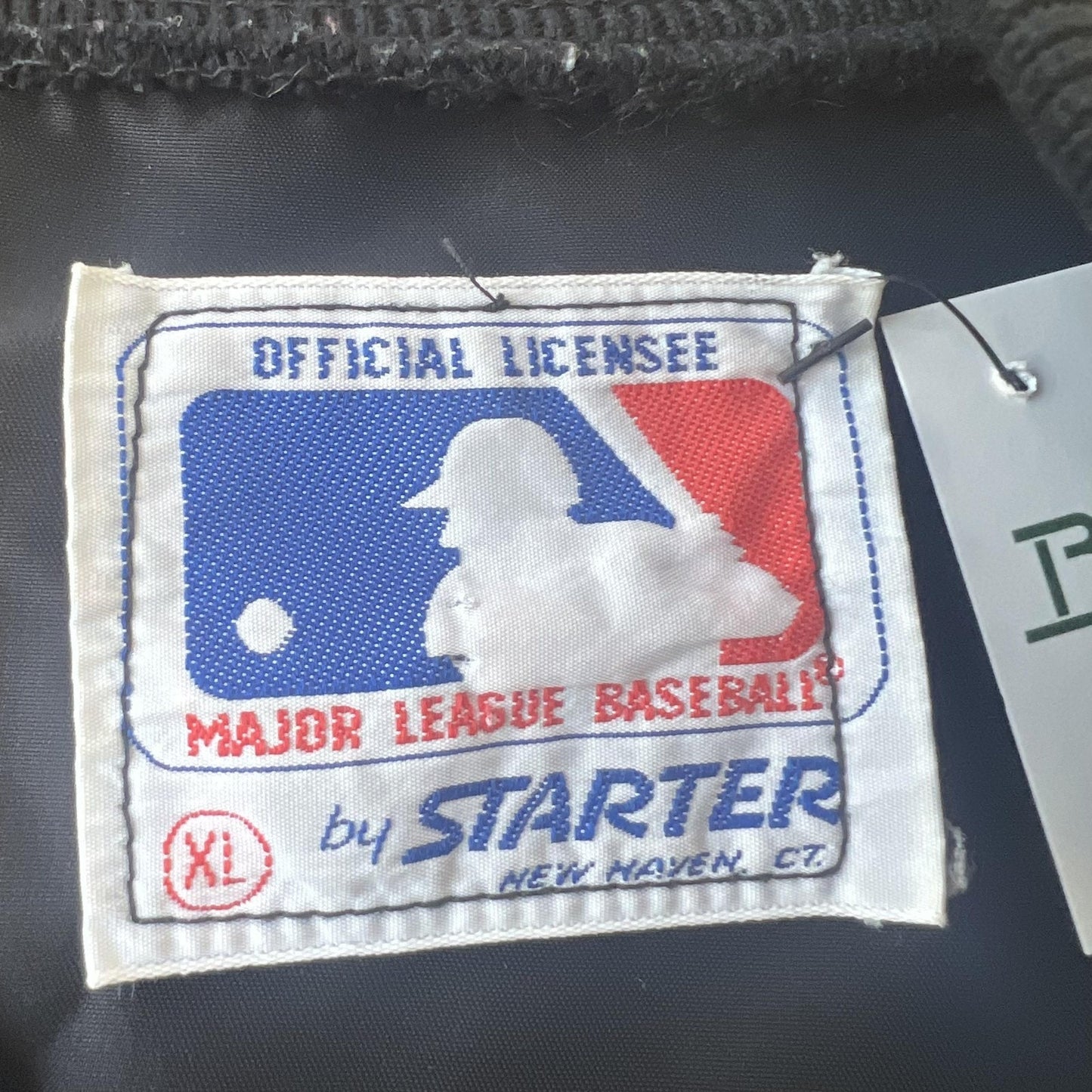 Vintage 90s Pittsburgh Pirates Starter Jacket