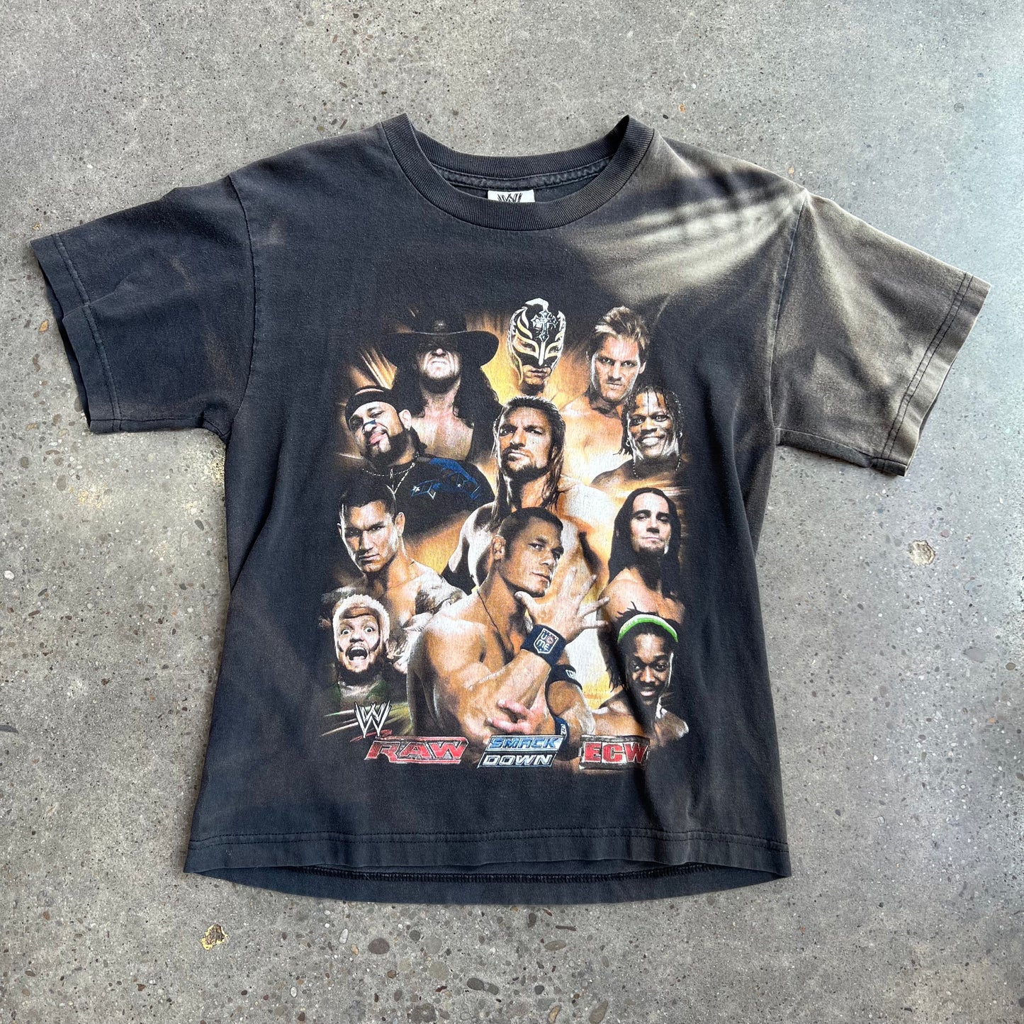 Vintage WWE Raw Smack Down Tee